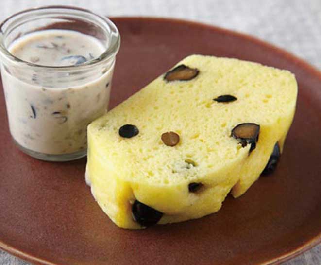 Steamed Black soybeans cake topped with
                              yogurt sauce
