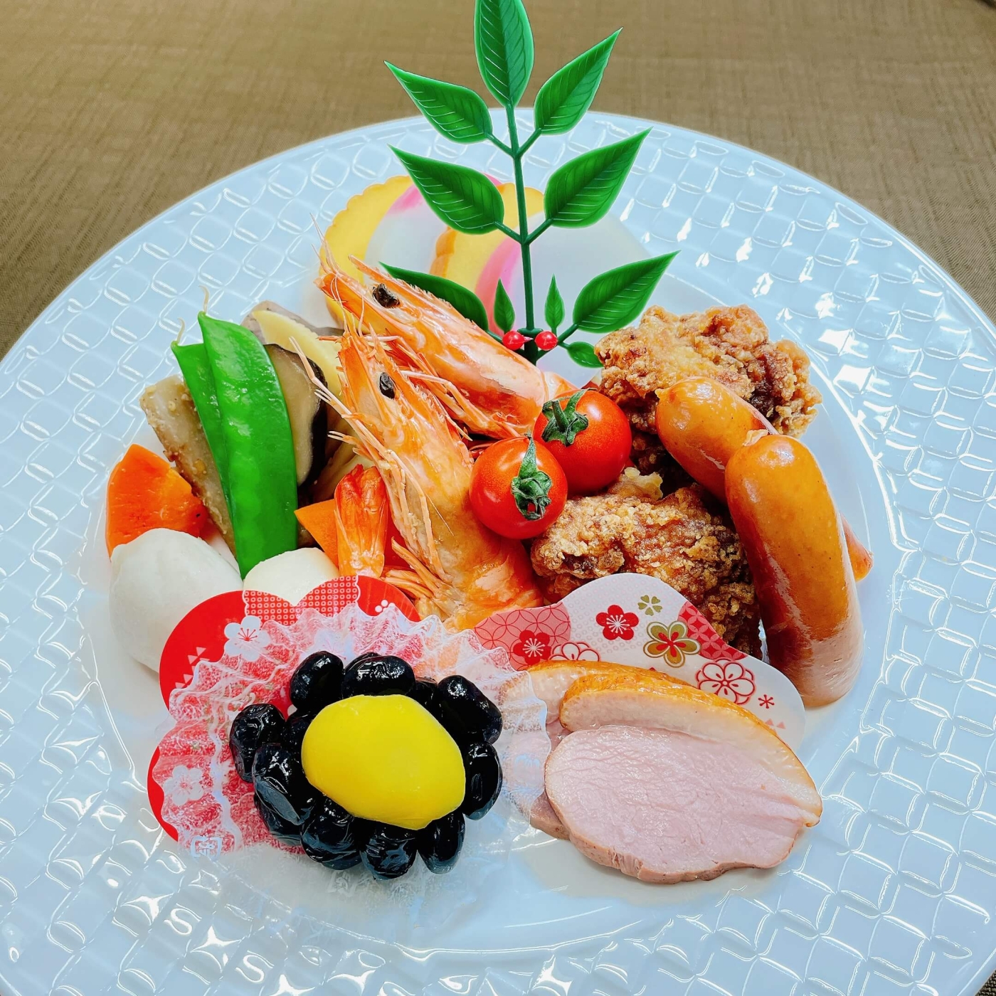 おせちセット(中)盛り付け例の完成イメージ