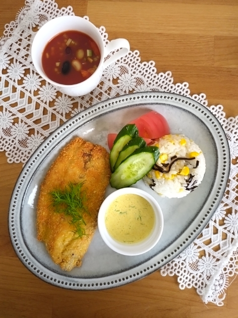 「アジのパン粉焼きヨーグルトカレーソース」献立