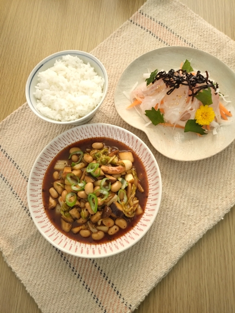 「きのこと白菜の麻婆大豆」献立