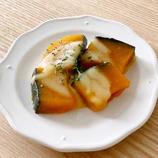 フライパンで簡単！「おかず畑 かぼちゃ煮」チーズ焼き