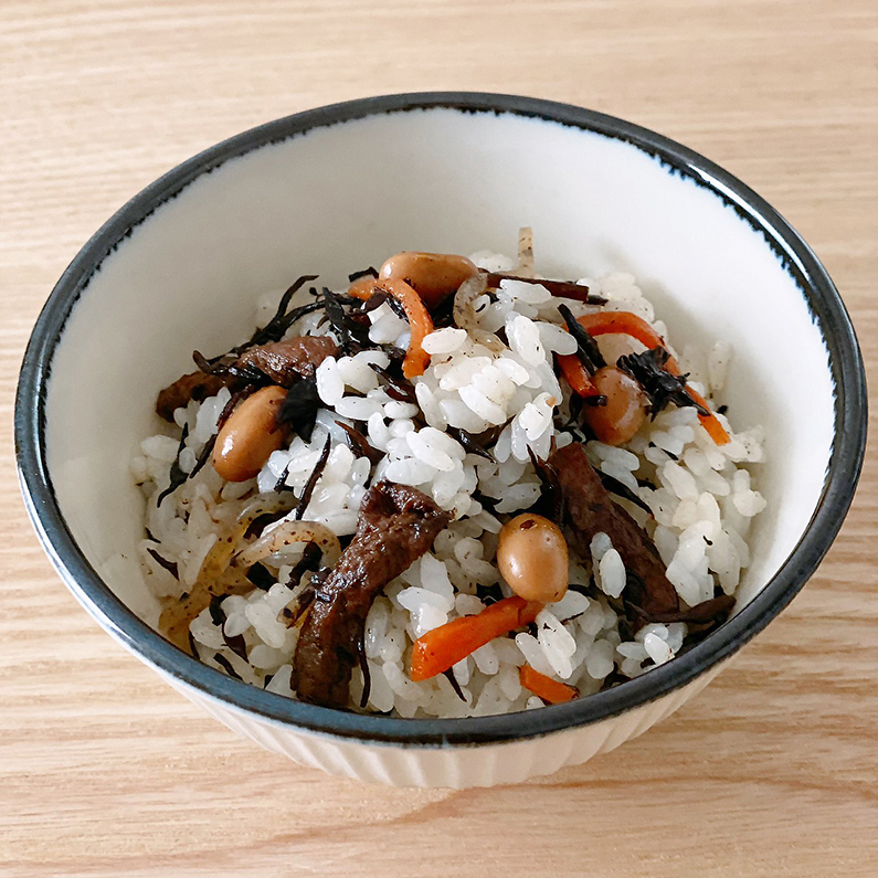 混ぜるだけ!ミネラルたっぷりひじきごはん