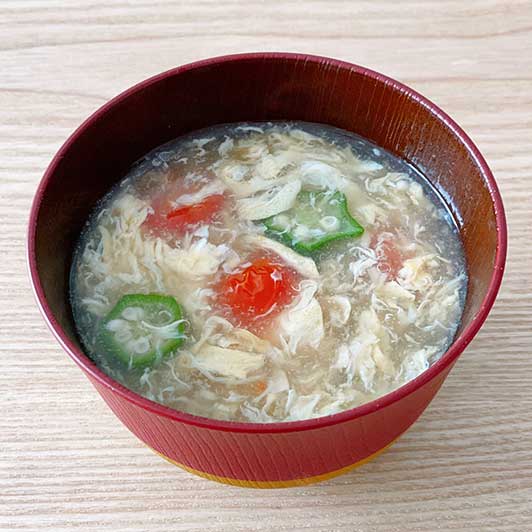 トマトとオクラのかき玉汁
