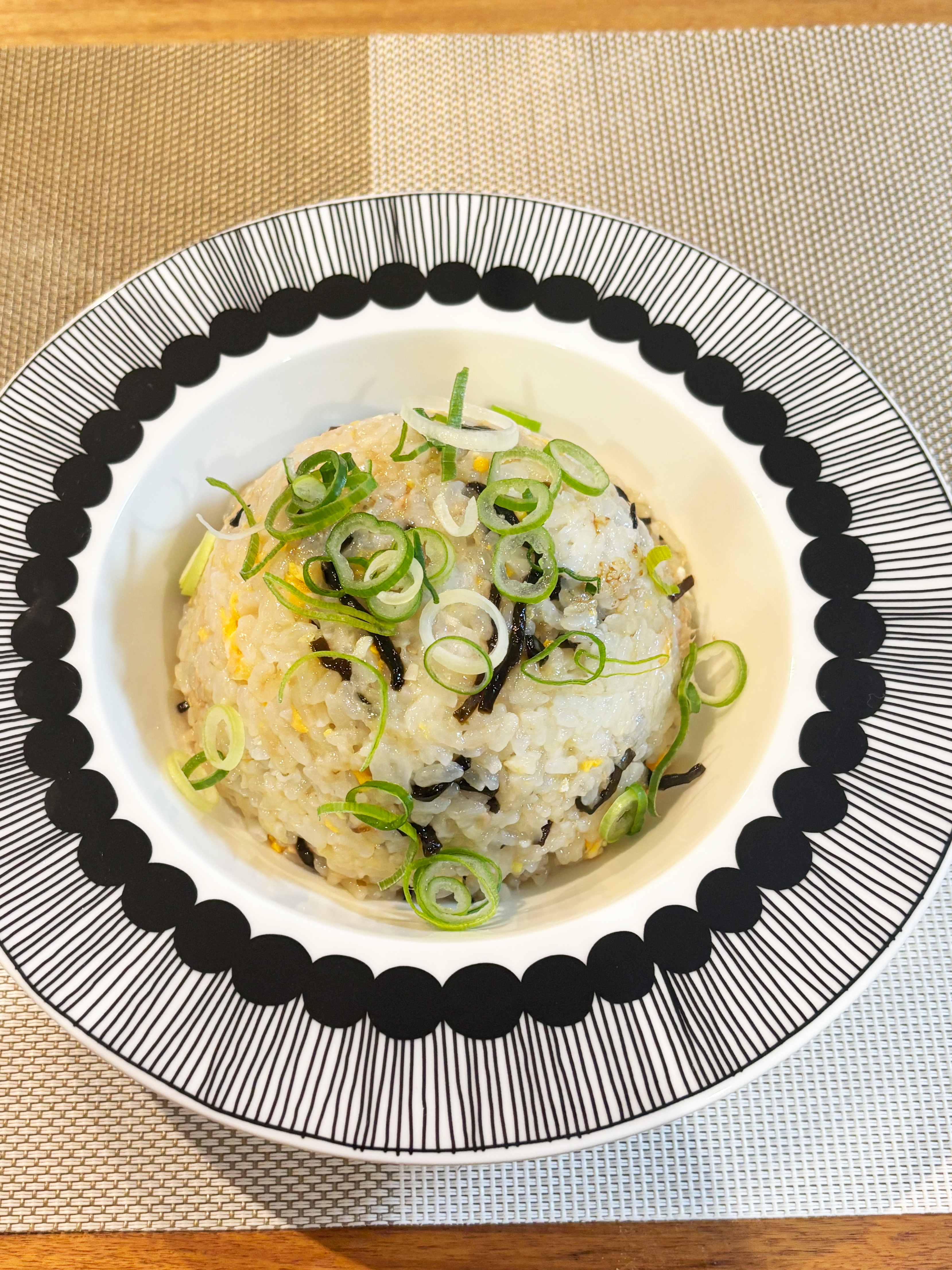 炊飯器で簡単！塩こんぶチャーハン